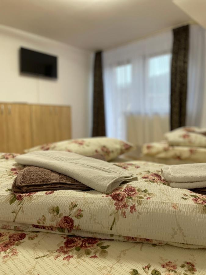 Casa Cu Balcon Leilighet Braşov Eksteriør bilde