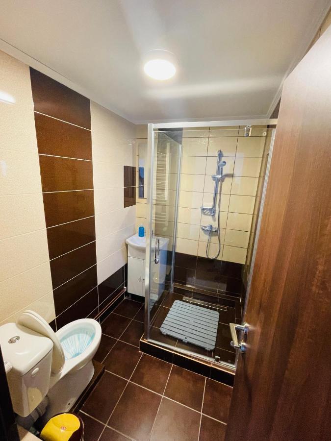 Casa Cu Balcon Leilighet Braşov Eksteriør bilde