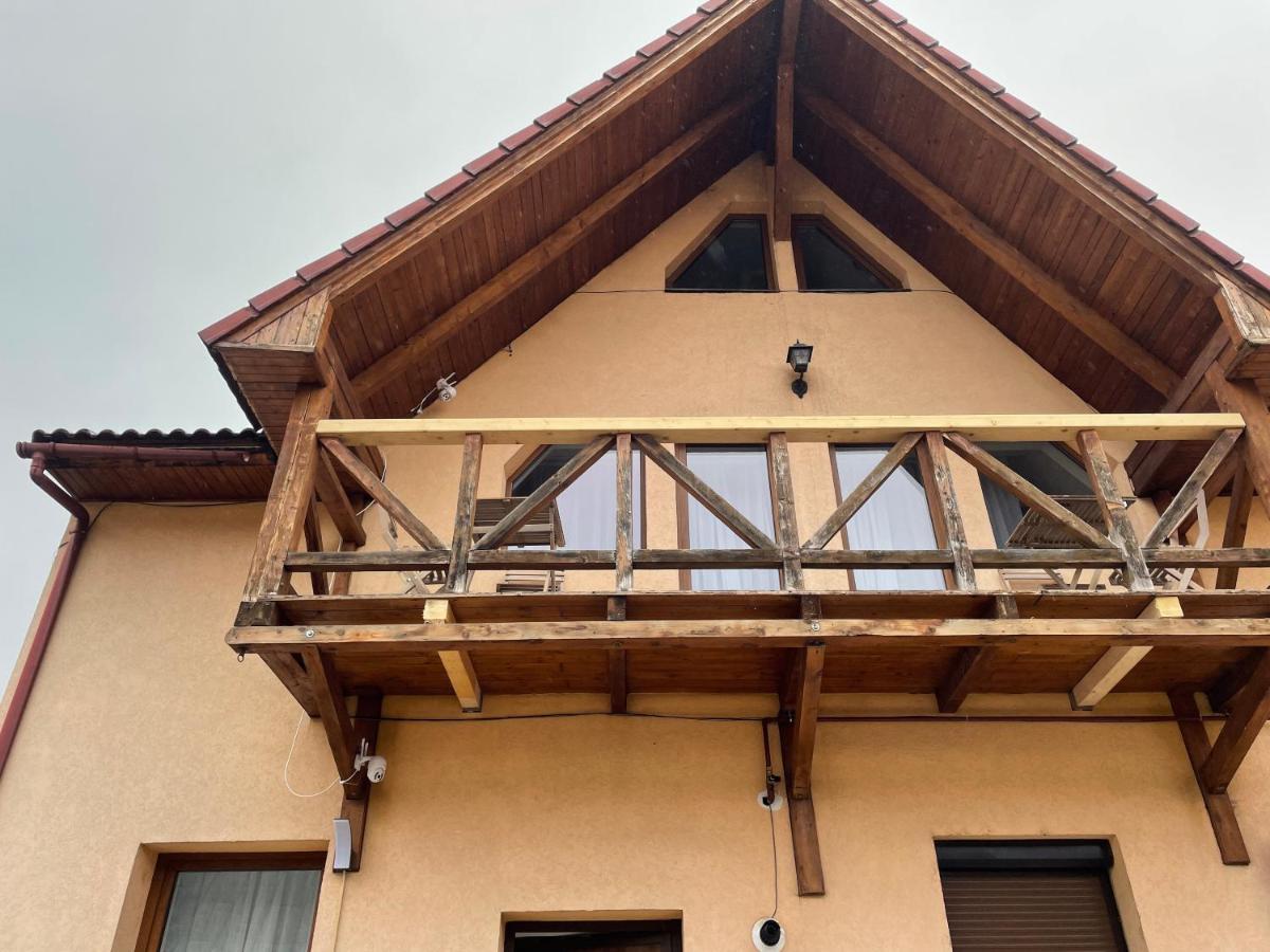 Casa Cu Balcon Leilighet Braşov Eksteriør bilde