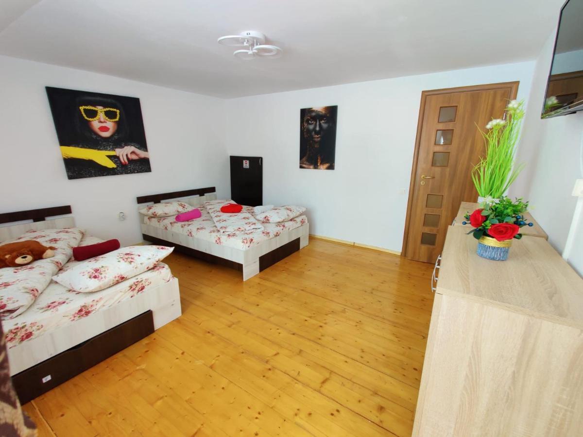 Casa Cu Balcon Leilighet Braşov Eksteriør bilde